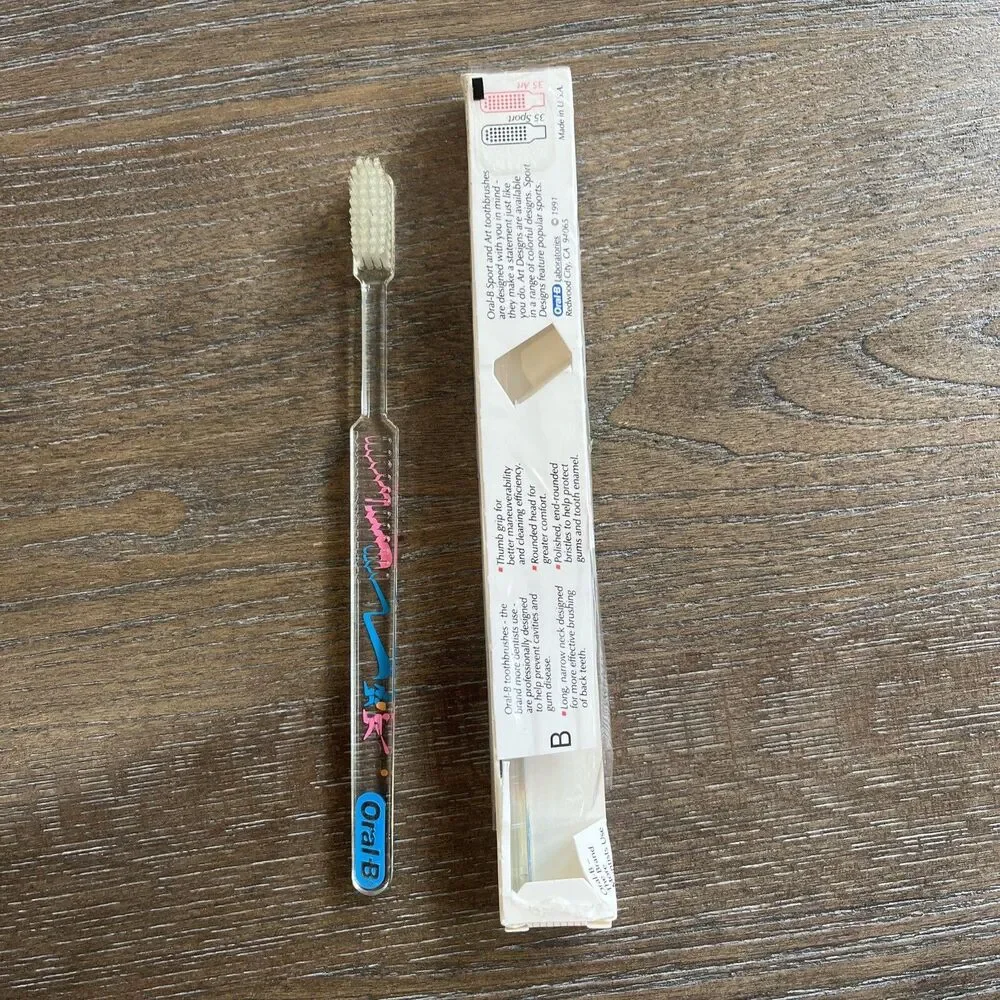 VTG 1991 Oral-B 35 Compact ART + SPORT DESIGNER Toothbrush Lot 2 Baseball RARE!!